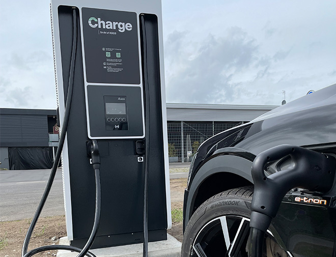 Charge Oplader Herning